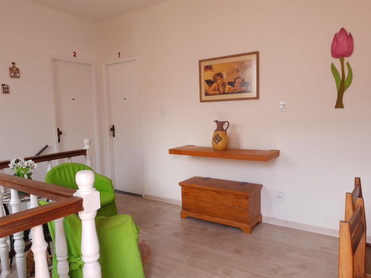 Chale Mineiro Hostel & Pousada Белу-Оризонти Экстерьер фото