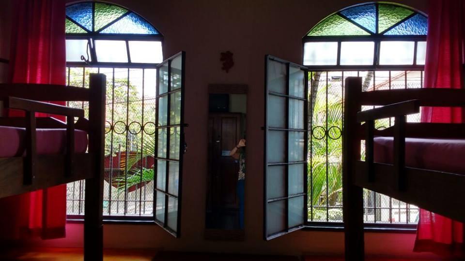 Chale Mineiro Hostel & Pousada Белу-Оризонти Экстерьер фото